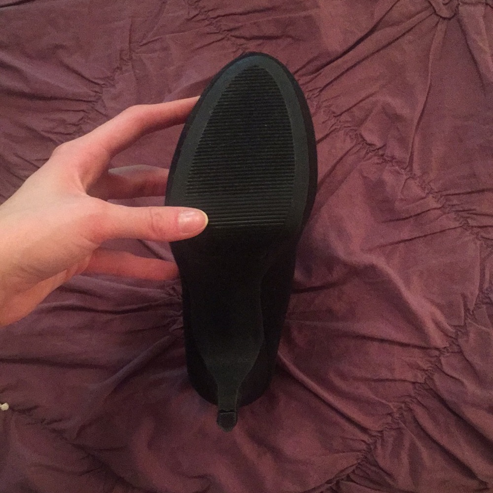 Black suede heels - Picture 5 of 5